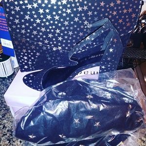 Steve Madden.